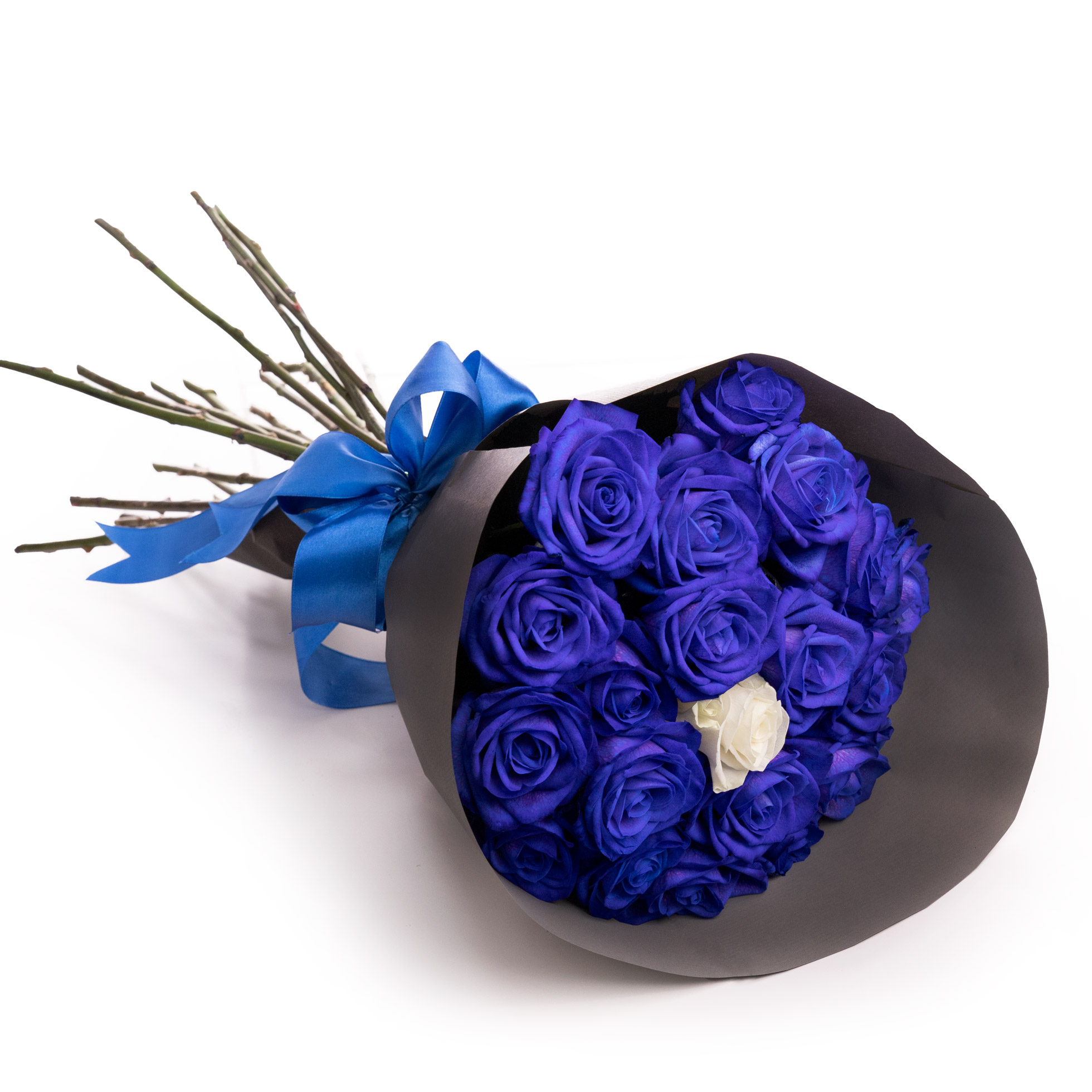 Buchet trandafiri albastri si unul alb-Standard