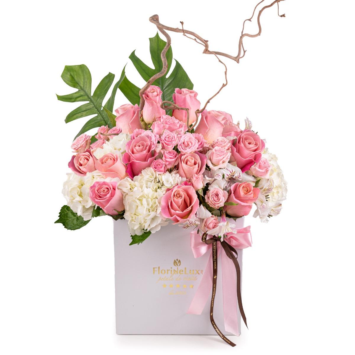 Cutie trandafiri roz delicat-premium
